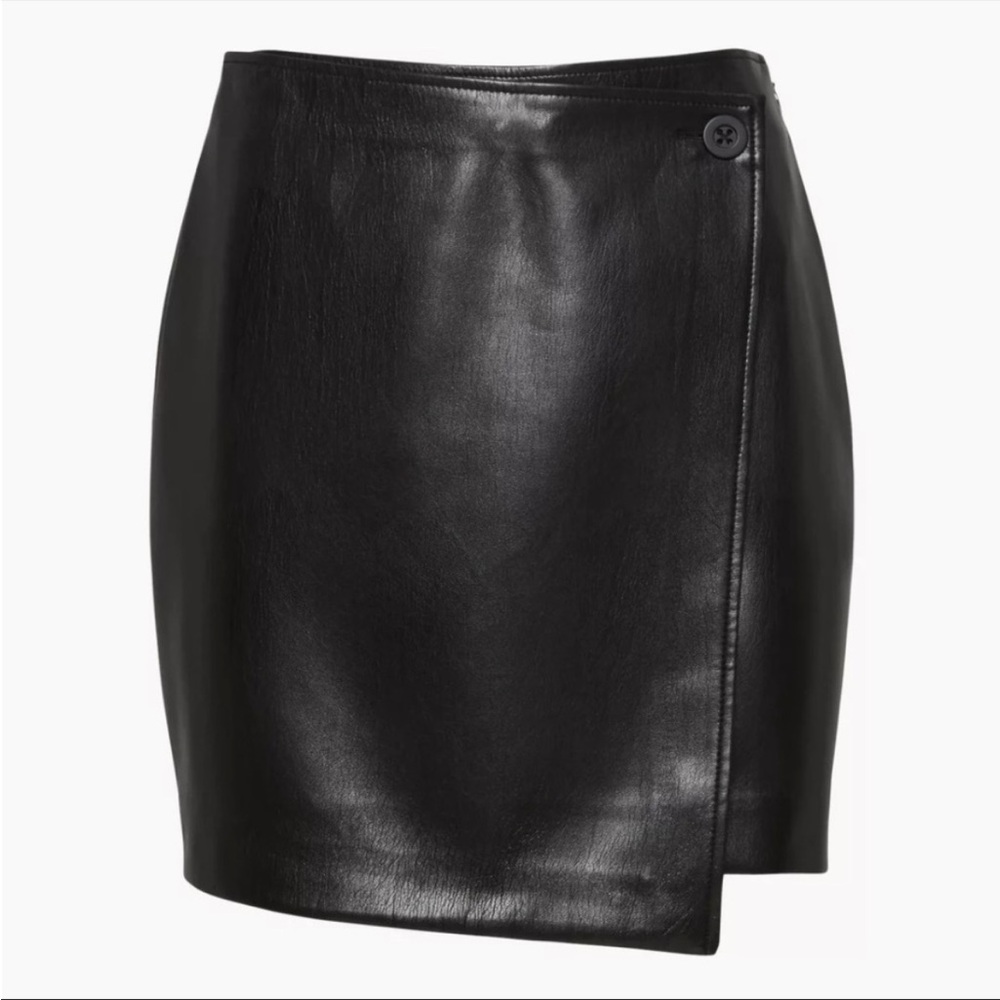 Babaton Aritzia leather skirt